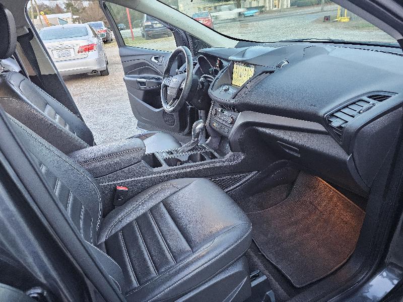 Ford Escape SEL 4WD 2019