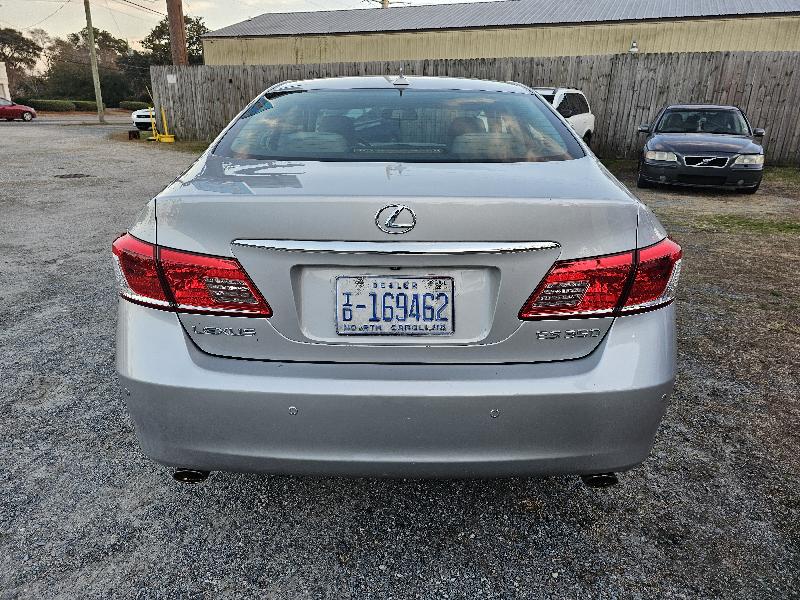 Lexus ES 350 Sedan 2010