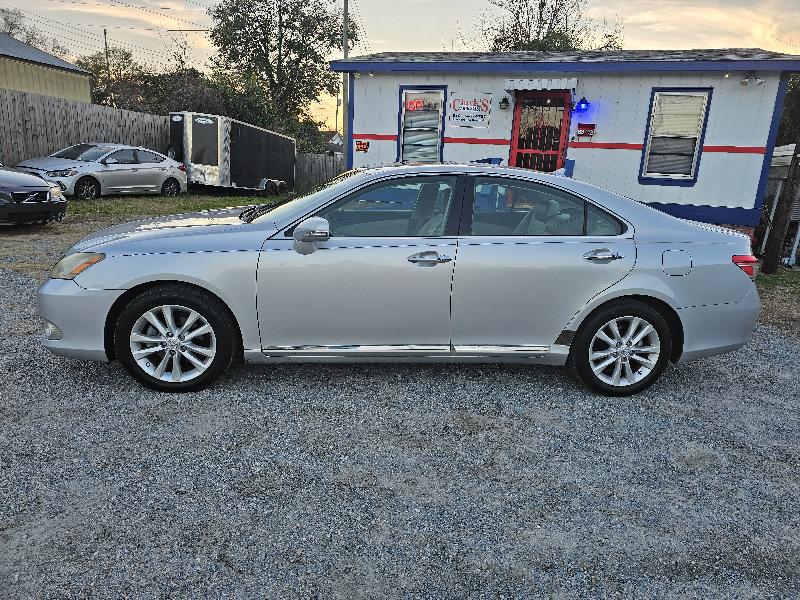 Lexus ES 350 Sedan 2010
