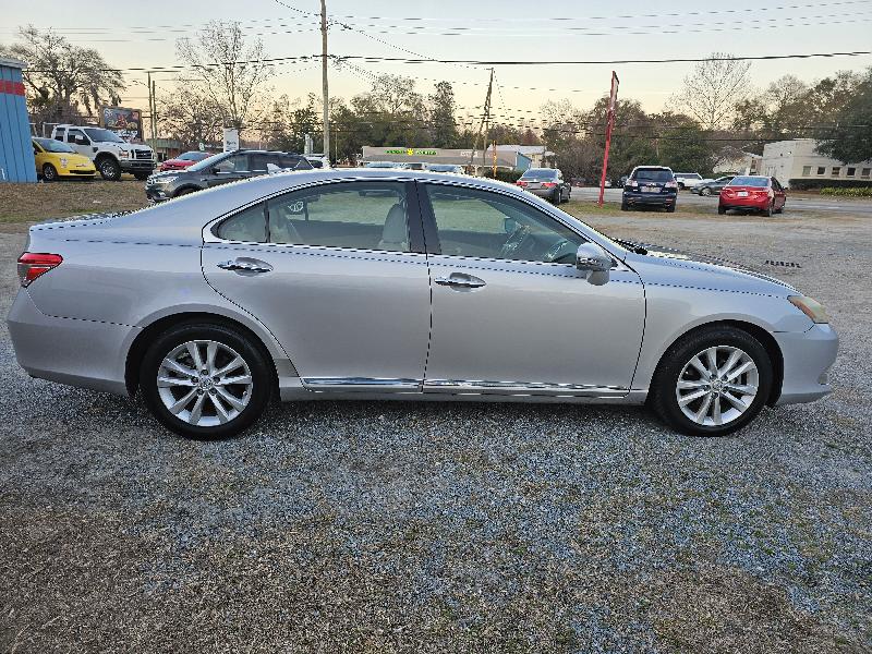 Lexus ES 350 Sedan 2010