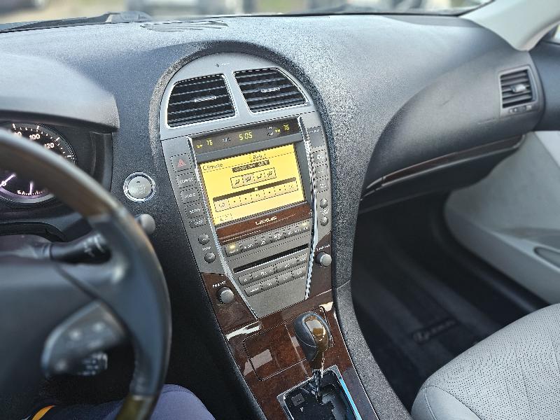 Lexus ES 350 Sedan 2010