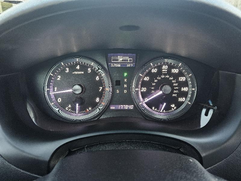 Lexus ES 350 Sedan 2010