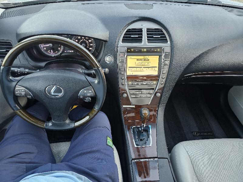 Lexus ES 350 Sedan 2010