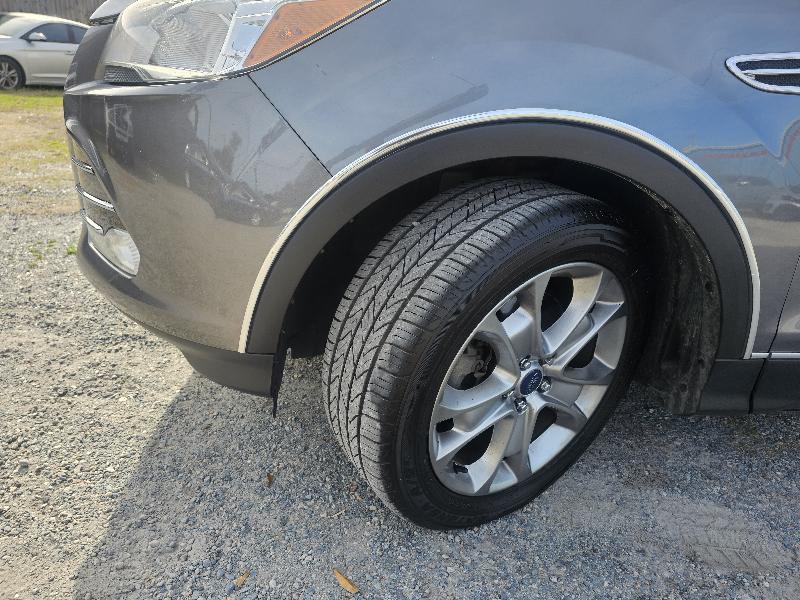 Ford Escape Titanium 4WD 2014