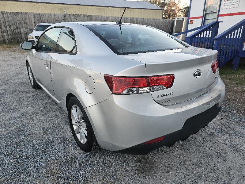 Kia Forte Koup SX 2010