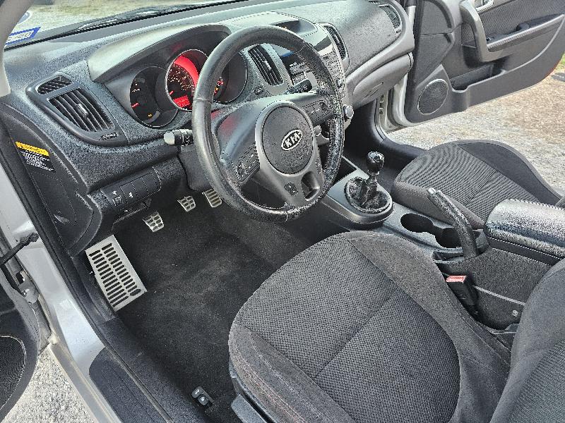 Kia Forte Koup SX 2010