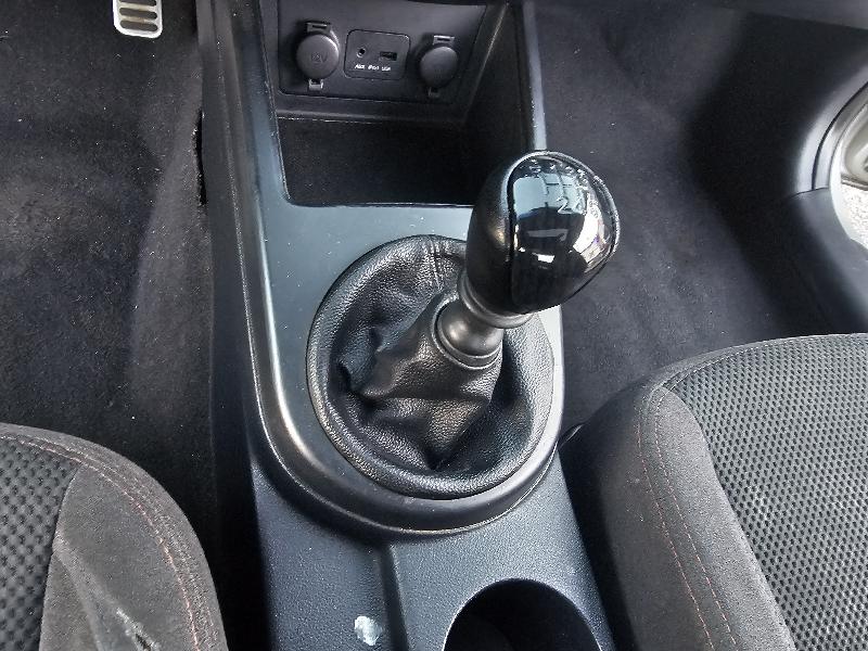 Kia Forte Koup SX 2010