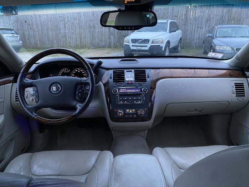 Cadillac DTS Luxury II 2008