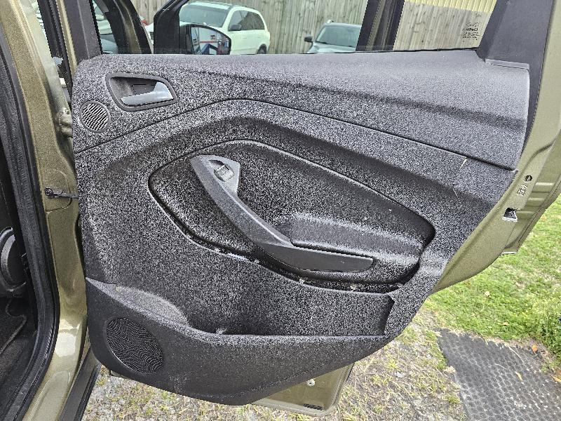 Ford Escape SEL FWD 2013