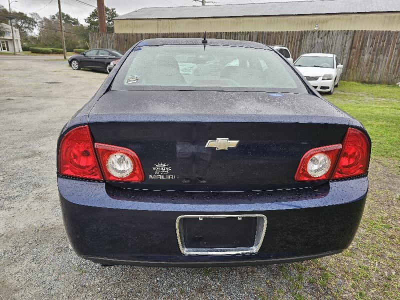 Chevrolet Malibu LS 2010