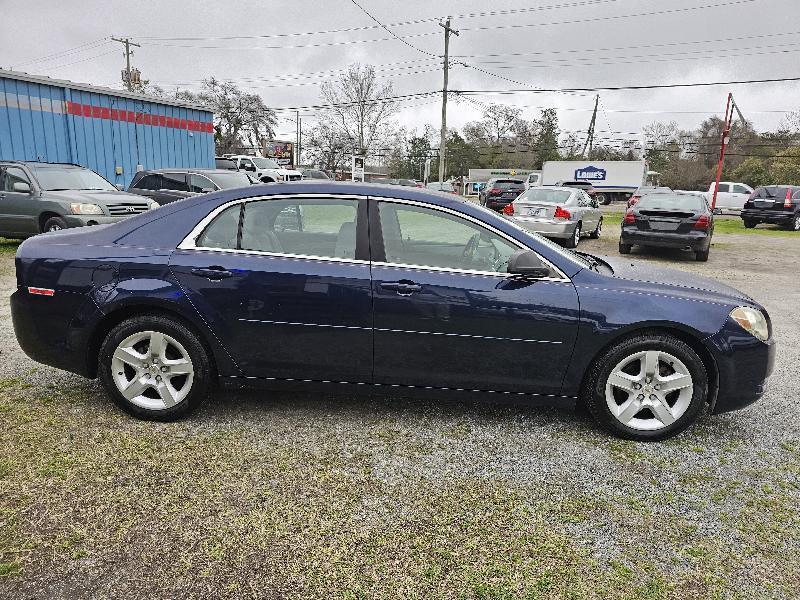 Chevrolet Malibu LS 2010