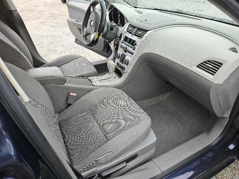 Chevrolet Malibu LS 2010