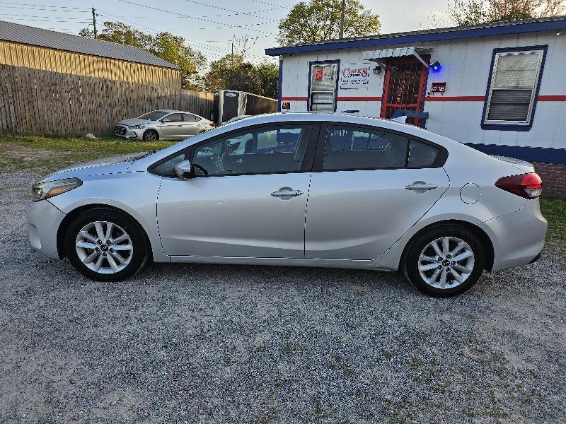 Kia Forte LX 6A 2017