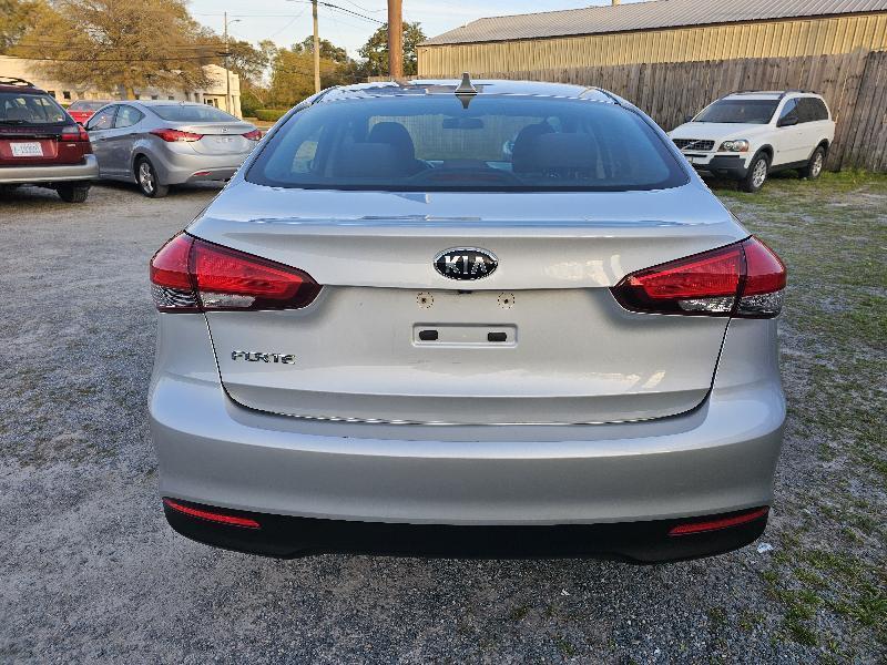 Kia Forte LX 6A 2017
