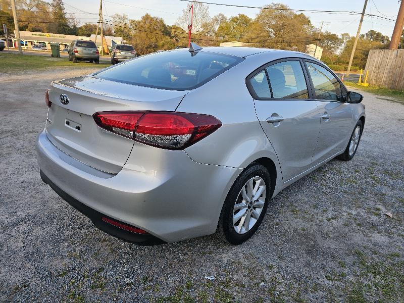 Kia Forte LX 6A 2017