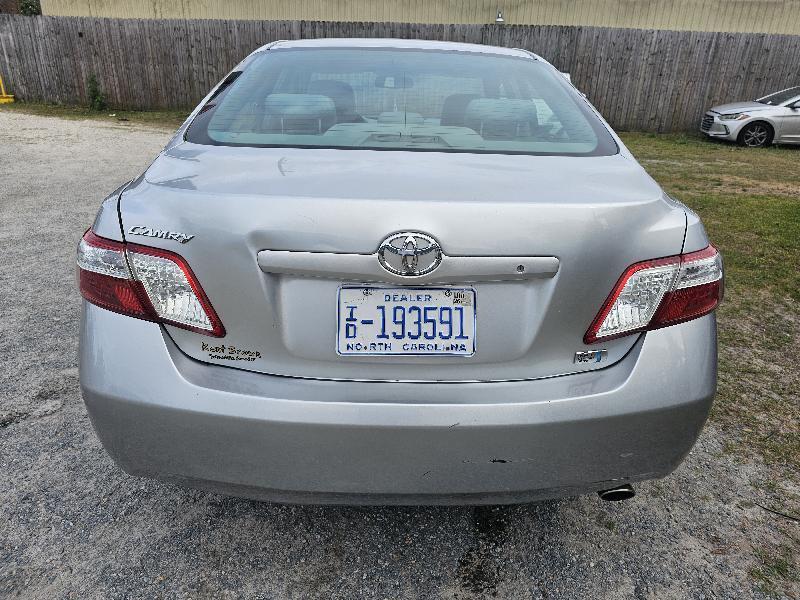 Toyota Camry Hybrid Sedan 2007
