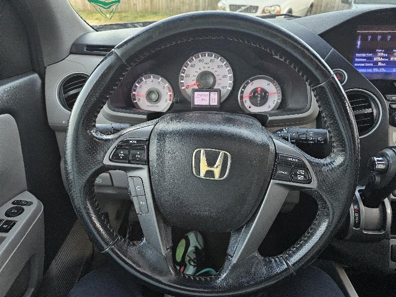 Honda Pilot EX-L 4WD 5-Spd AT with DVD 2012