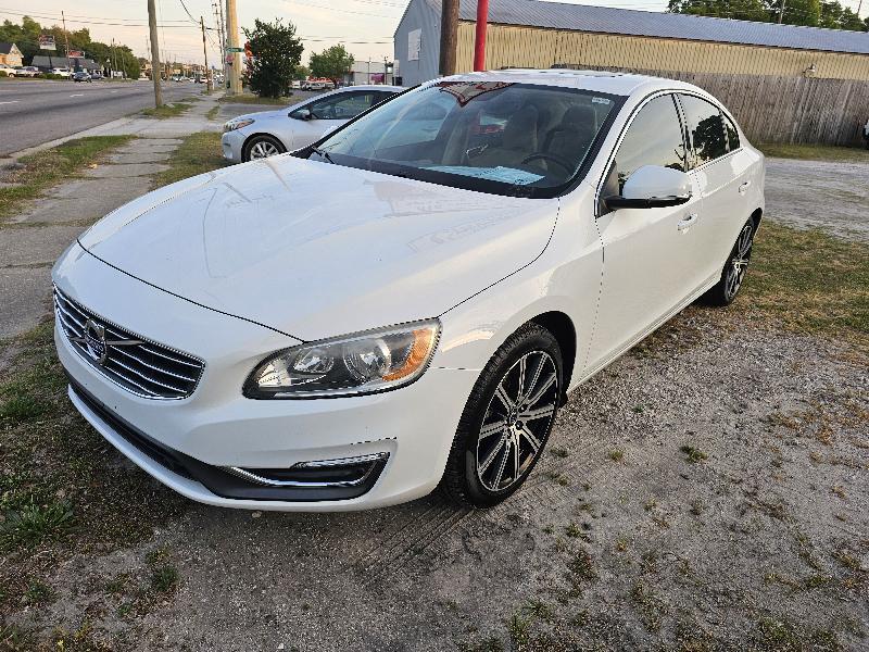 Volvo S60 T5 Inscription AWD 2017