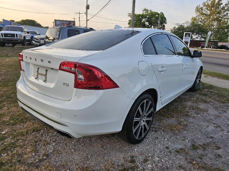 Volvo S60 T5 Inscription AWD 2017
