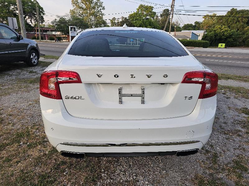 Volvo S60 T5 Inscription AWD 2017
