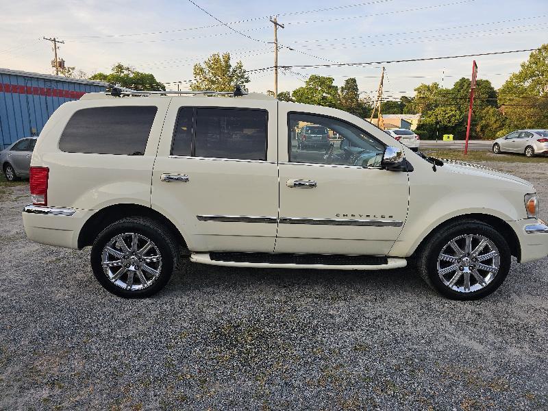 Chrysler Aspen Limited 4WD 2008