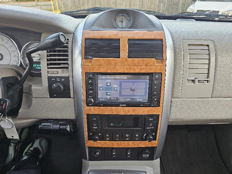 Chrysler Aspen Limited 4WD 2008