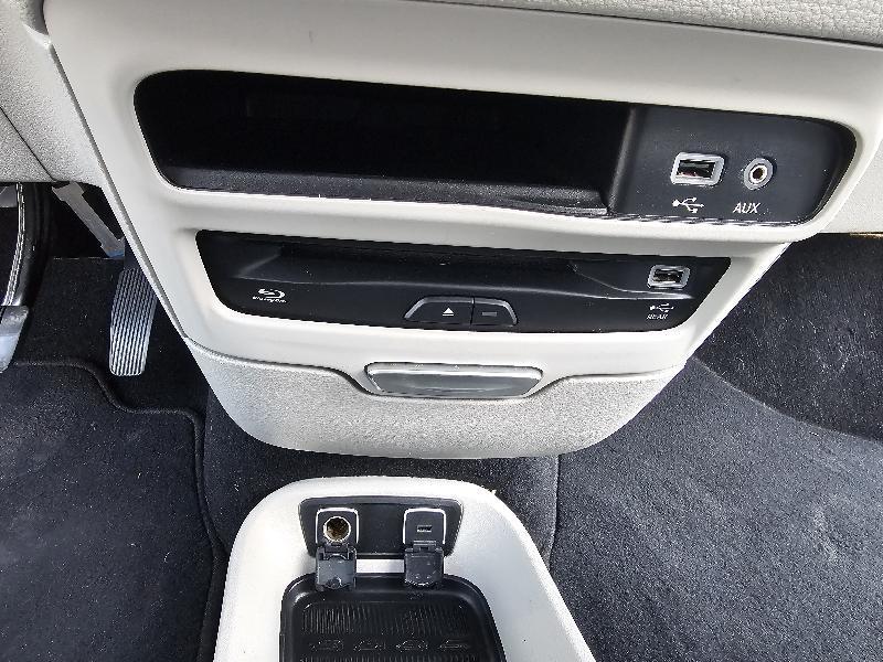 Chrysler Pacifica Limited 2018