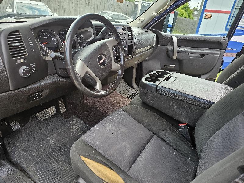 GMC Sierra 2500HD SLE Crew Cab 4WD 2012