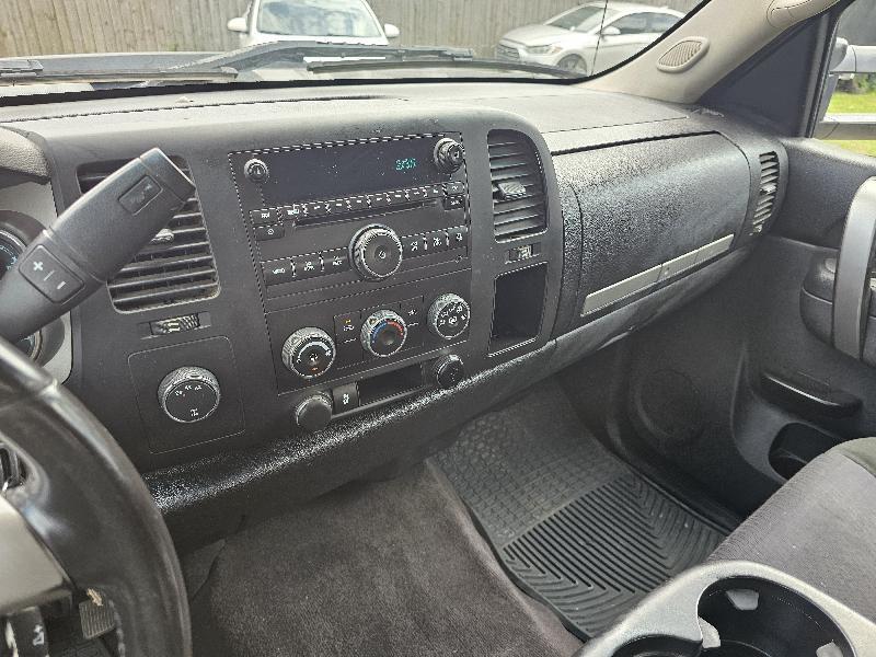 GMC Sierra 2500HD SLE Crew Cab 4WD 2012