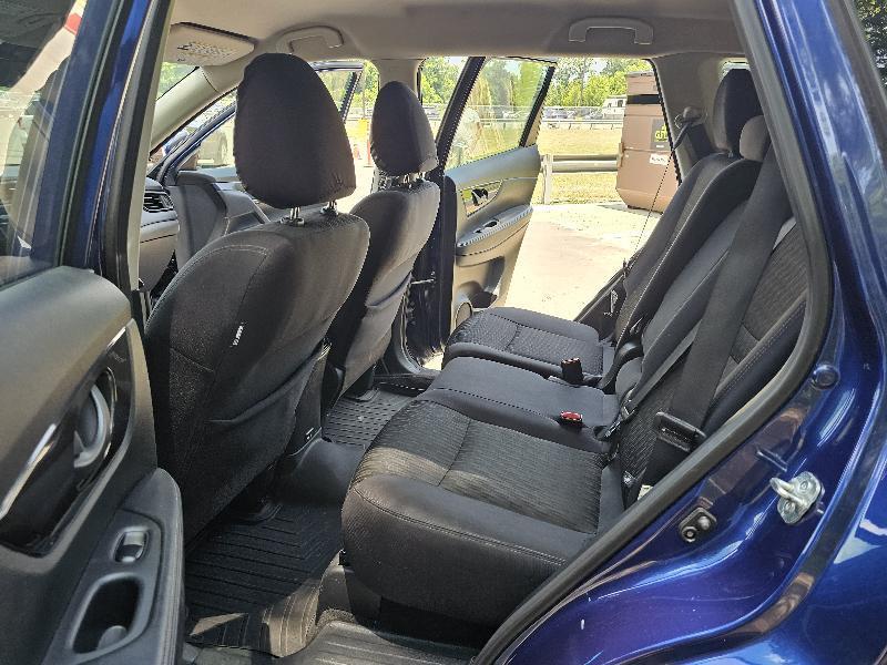 2019 Nissan Rogue S - Photo 9