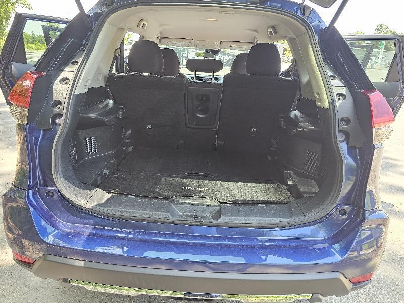 2019 Nissan Rogue S - Photo 10