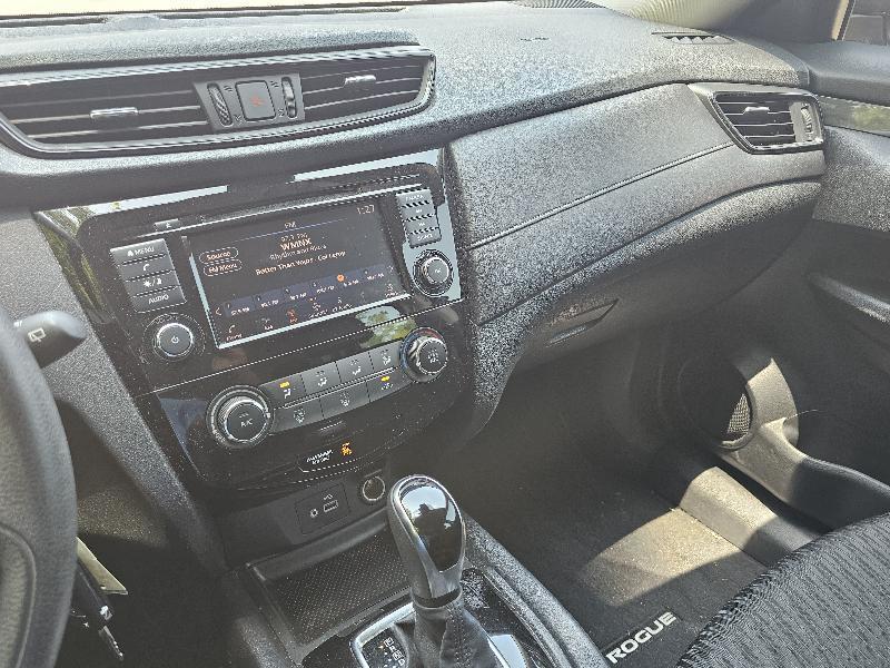 2019 Nissan Rogue S - Photo 15