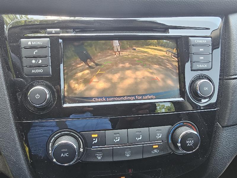 2019 Nissan Rogue S - Photo 17