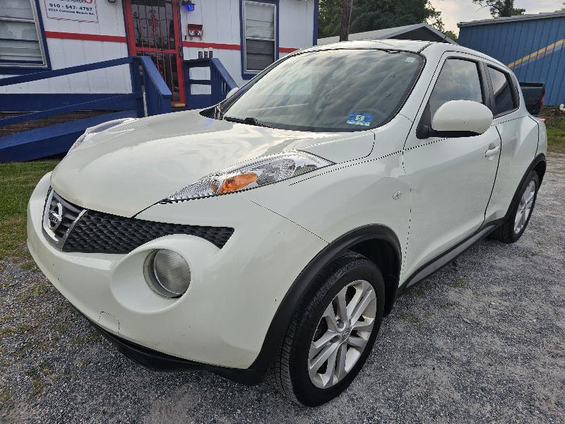 Nissan Juke S AWD 2011