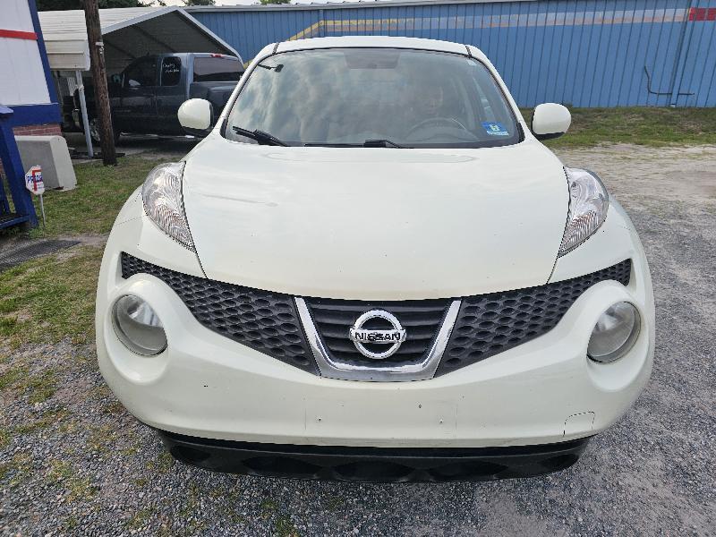 Nissan Juke S AWD 2011