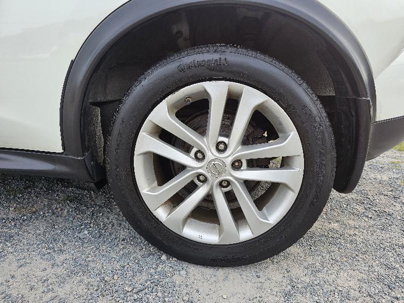 Nissan Juke S AWD 2011