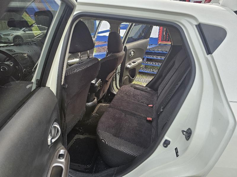 Nissan Juke S AWD 2011