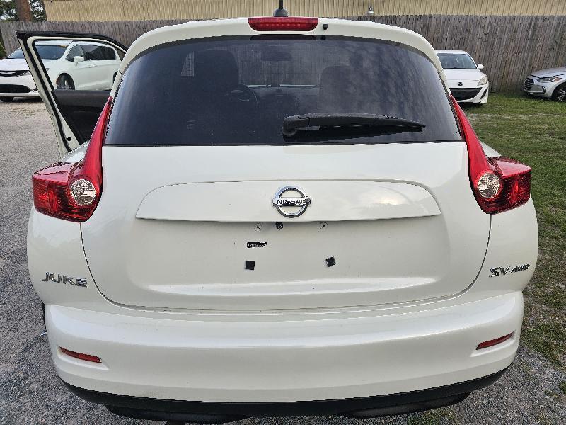 Nissan Juke S AWD 2011