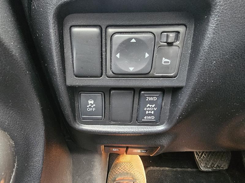 Nissan Juke S AWD 2011