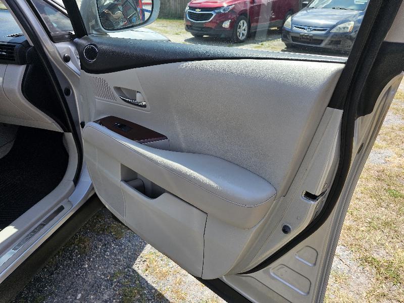Lexus RX 350 FWD 2011