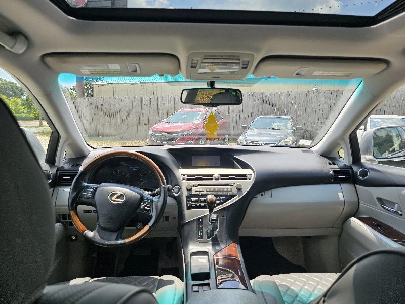 Lexus RX 350 FWD 2011