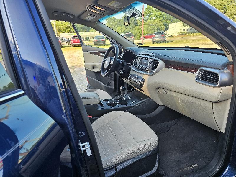 Kia Sorento LX 2WD 2017