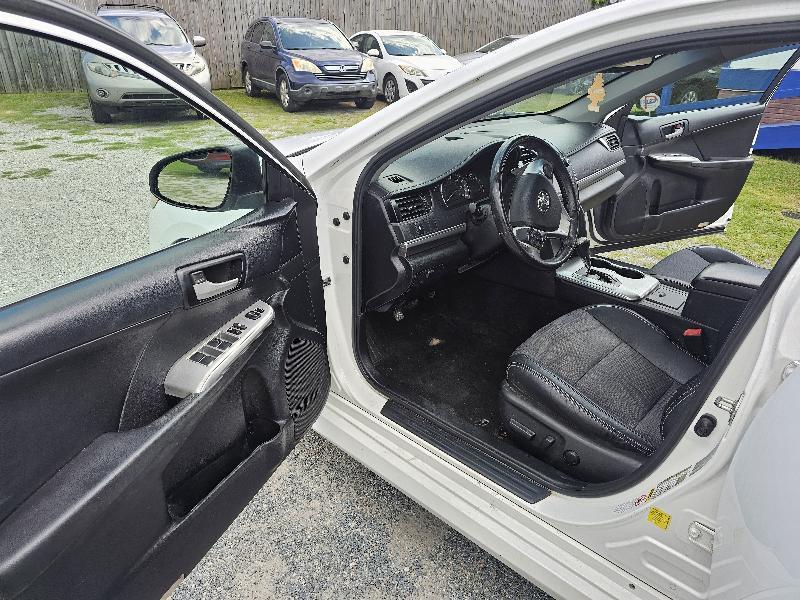 Toyota Camry L 2014