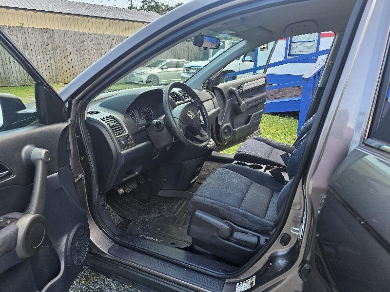 Honda CR-V LX 2WD 5-Speed AT 2011