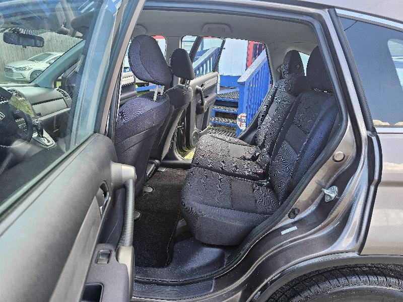 Honda CR-V LX 2WD 5-Speed AT 2011