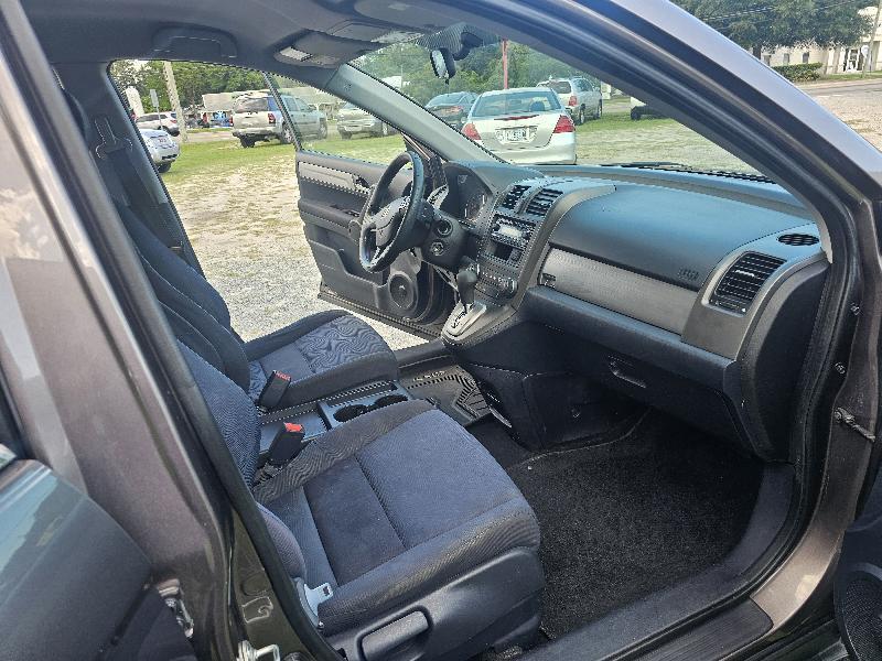 Honda CR-V LX 2WD 5-Speed AT 2011