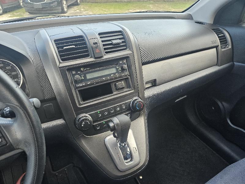 Honda CR-V LX 2WD 5-Speed AT 2011