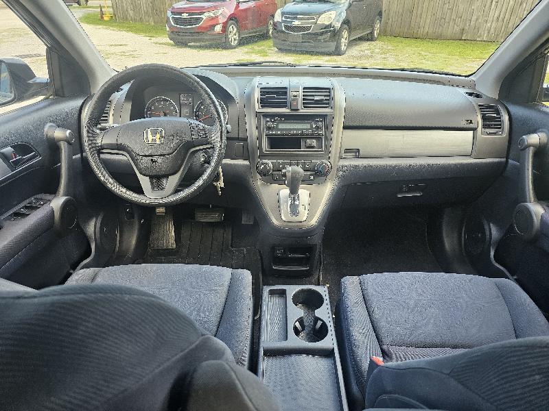Honda CR-V LX 2WD 5-Speed AT 2011