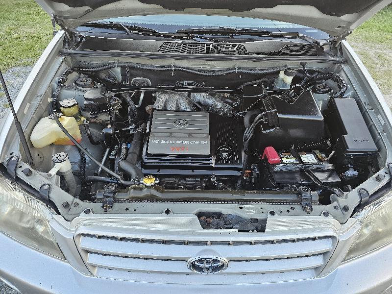 Toyota Highlander Limited V6 2WD 2002