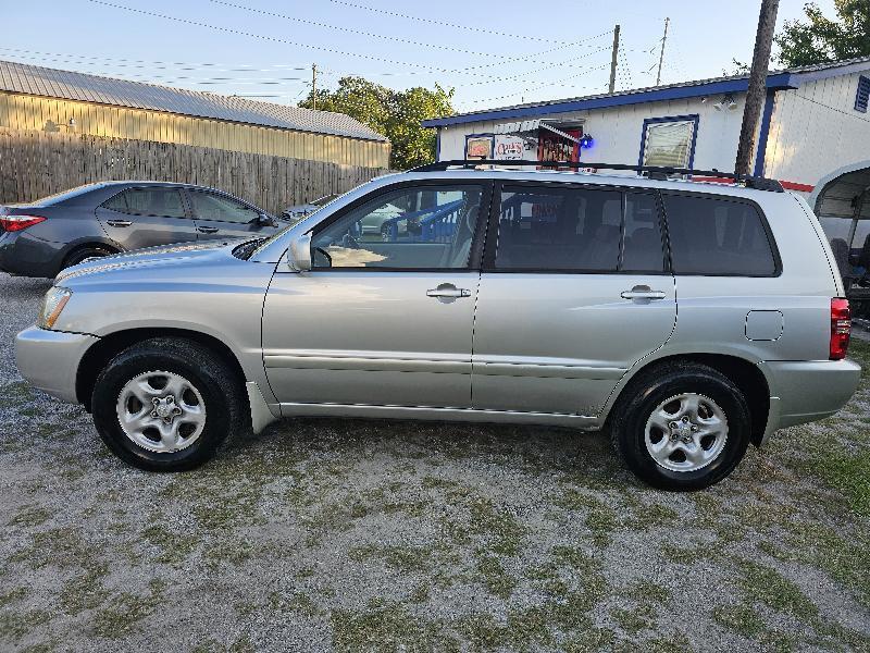 Toyota Highlander Limited V6 2WD 2002